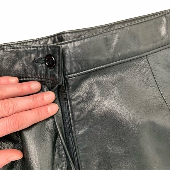 VINTAGE The Boutique of Leathers  Black Leather Skirt - Picture 6 of 7